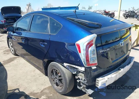 2015 Toyota Prius Two из США, поврежденный, VIN JTDKN3DUXF0475687